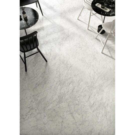 mala s vlaknami velka mramorovy vzor gresova dlazdica moderny minimalny elegantny luxusny mestiansky styl byt dom restauracia kupelna kancelaria lameridiana interierovy dizajn.jpg